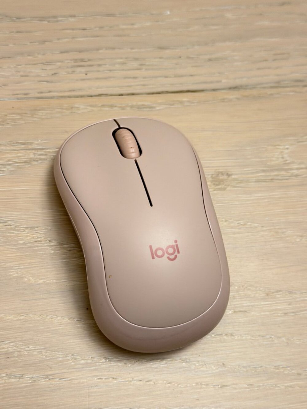 Logitech Silent Wireless Mouse — Blush Pink